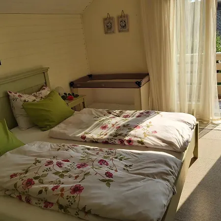 Paradise Apartment *