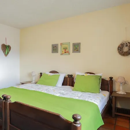Paradise Apartment
