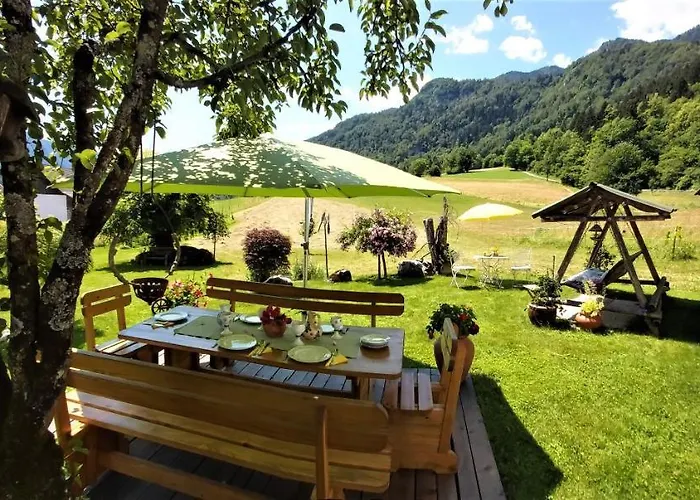 Paradise بوهينيسكا بيلا